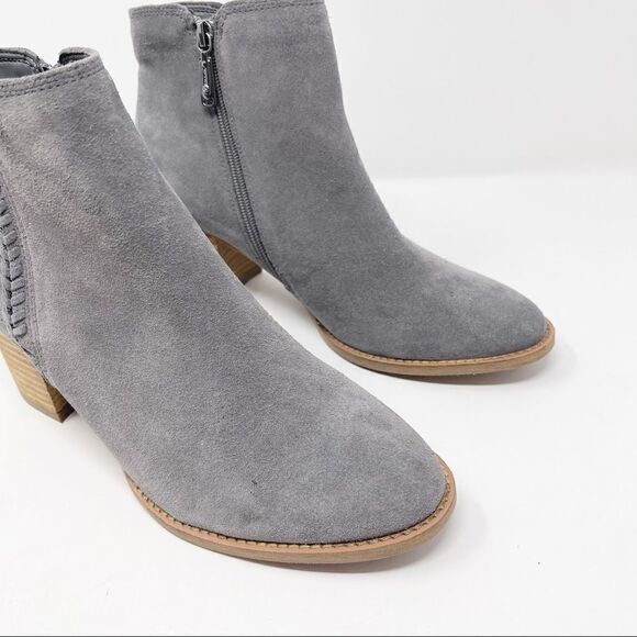 Blondo Grey Suede Block Stacked Ankle Booties 11 - Picture 3 of 12